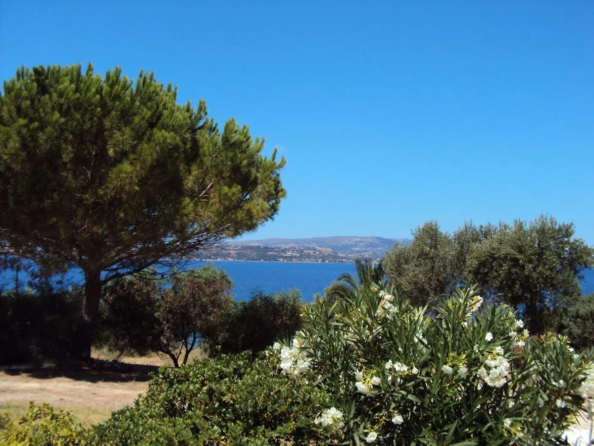 Galini Studios And Apartments Lassi  Greece