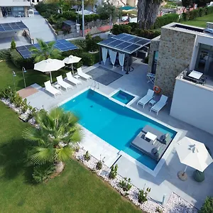 ocean-private-villas.hotelschalkidiki.net/