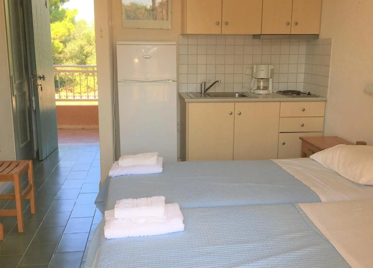 Galini Studios And Apartments Λάσση